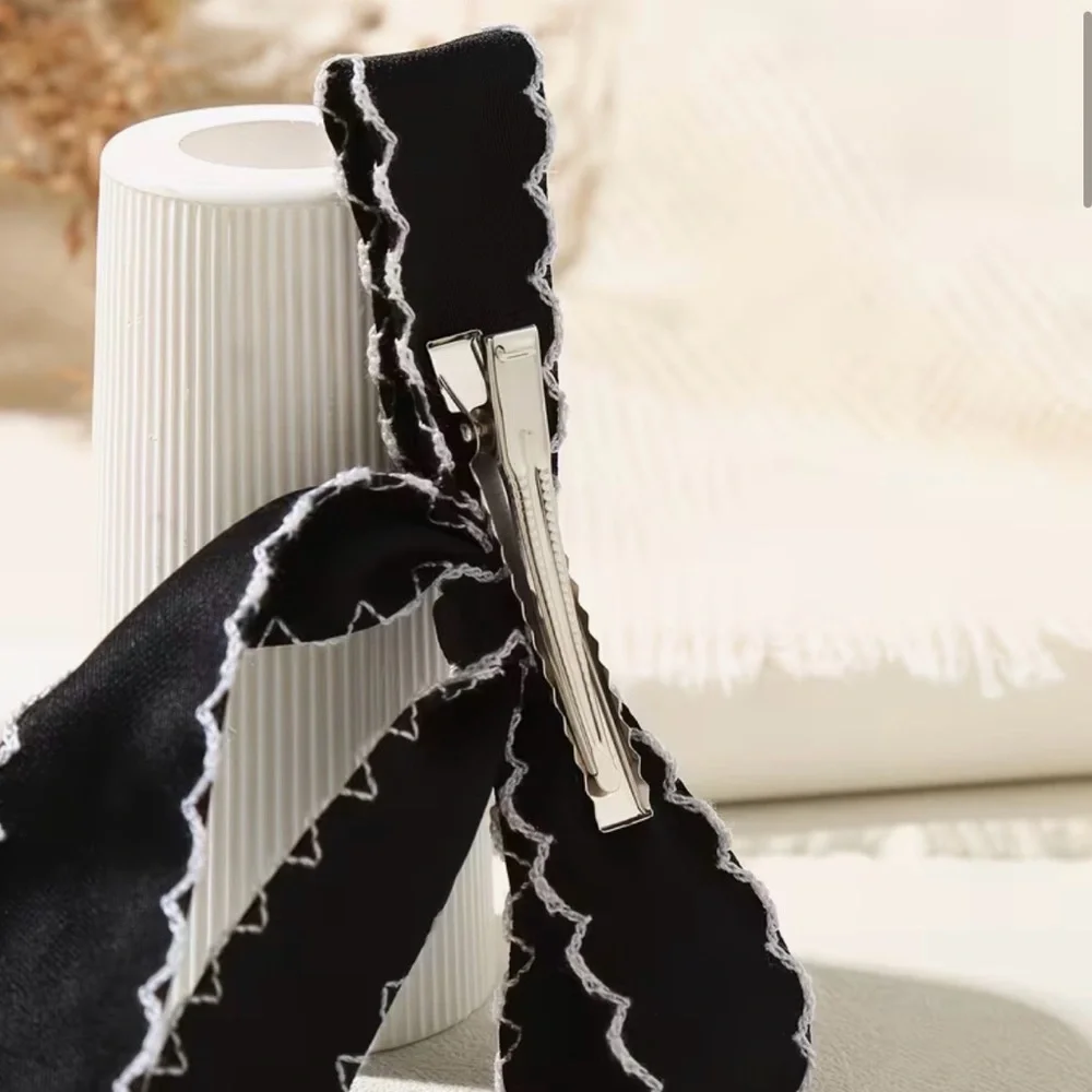 Black and White Scalloped Hair Bows Clips Set